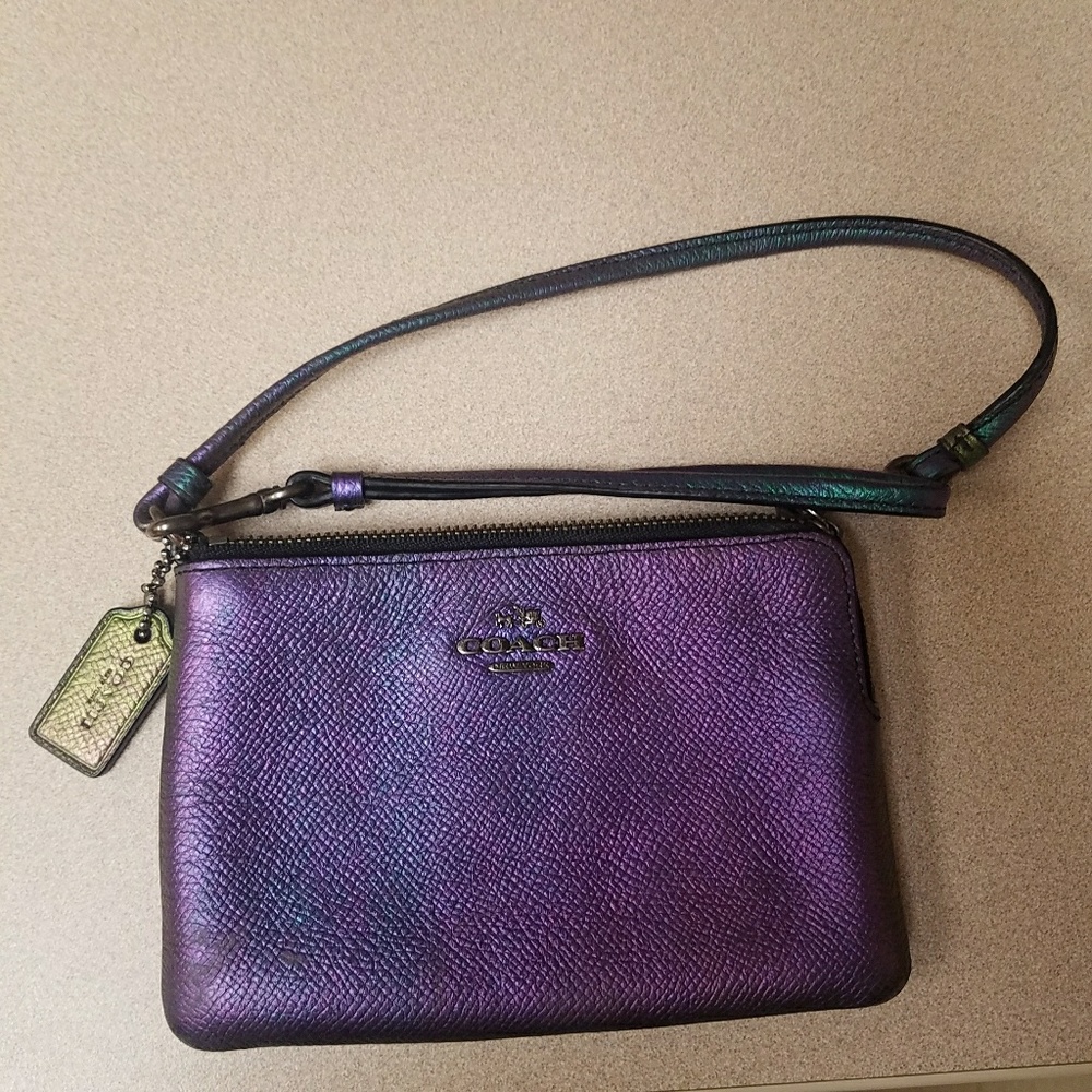 coach hologram wristlet